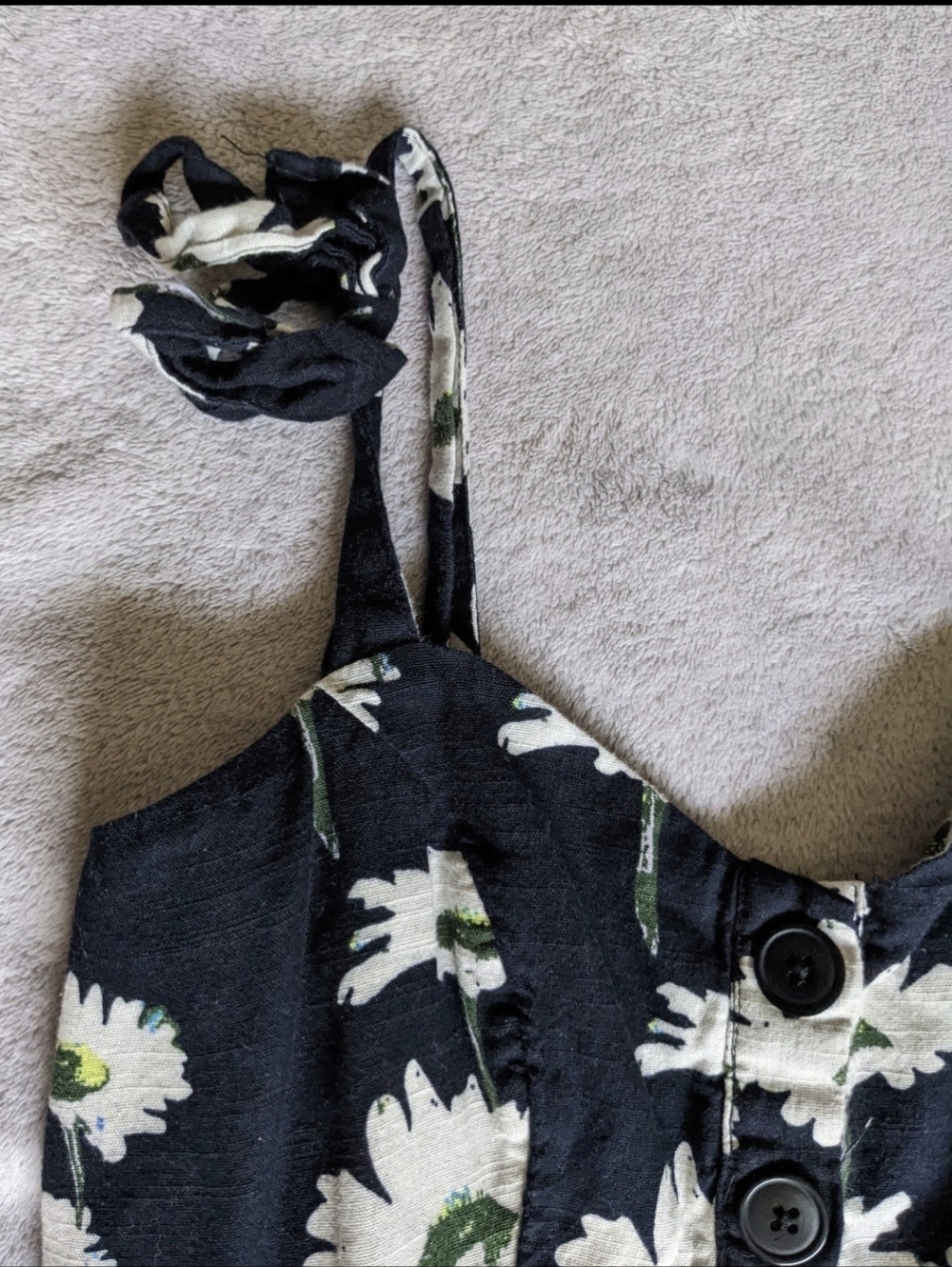 *2/$30* Urban Outfitters Daisy Dress - Picture 4 of 8